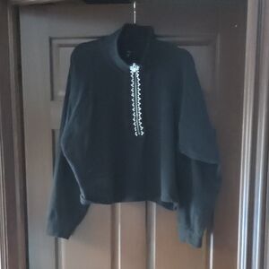 Women's Black Sweatshirt